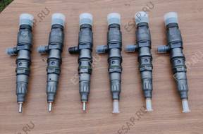 Форсунка   MERCEDES БЕНЗИН ACTROS CR0445120271