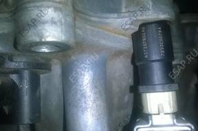 Форсунка MERCEDES  ML GL S CLS A2720780249 БЕНЗИН.