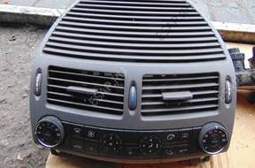 Форсунка MERCEDES W211 PANEL NAWIEWU KRATKA