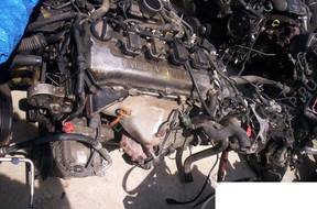 Форсунка MICRA K11 1.4 16V 2001 год CGA3 ТОПЛИВНАЯ РАМПА