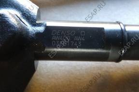 Форсунка NISSAN PRIMERA P12 2.2 DCI  AW400 AW4
