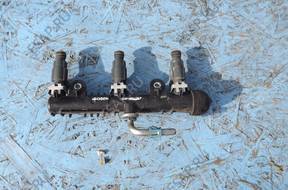 Форсунка OPEL CORSA C 1.0 12V ТОПЛИВНАЯ РАМПА  BOSCH 0280151075
