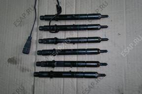 Форсунка PASSAT B5 AUDI A4 A6 2.5 TDI V6  059130201E