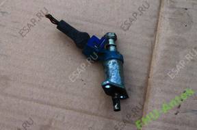 Форсунка  ПУСКОВАЯ AUDI 80 B3 B4 1.8 2.0B.