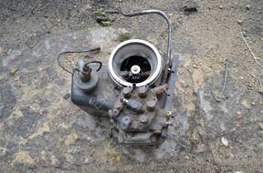 Форсунка РАСПРЕДЕЛИТЕЛЬ  AUDI 100 C3 2.2 0438100135 WRO