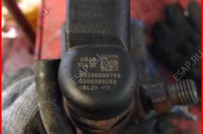 Форсунка  RENAULT 1,5 DCI 105  8200380253