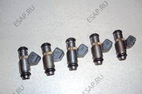 Форсунка RENAULT 1.6 16V   ТОПЛИВА IWP026