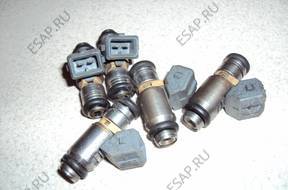 Форсунка RENAULT 1.6 16V   ТОПЛИВА IWP026