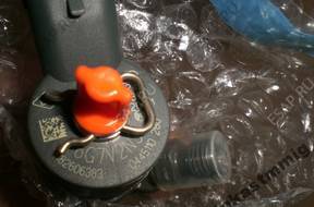 Форсунка  RENAULT 1.9dci 82606383 0445110280