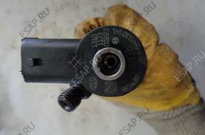 Форсунка  RENAULT 2.5 DCI 0445110141