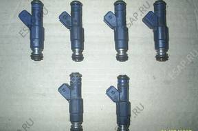 Форсунка  ТОПЛИВА   2.5   3.0 V6 Vectra Omega B
