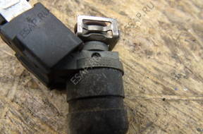 Форсунка  ТОПЛИВА AUDI SEAT VW 1.8 20V 06A906031A