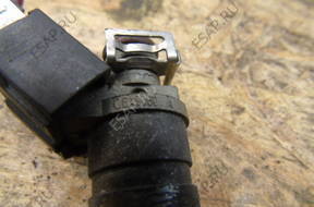 Форсунка  ТОПЛИВА AUDI SEAT VW 1.8 20V 06A906031A