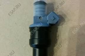 Форсунка  ТОПЛИВА VW AUDI  . 037906031C