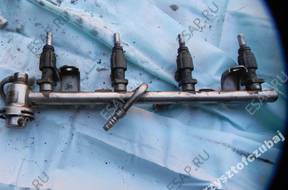 Форсунка ТОПЛИВНАЯ РАМПА AUDI A4 B5 1.8T 06B133681