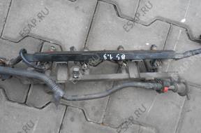 Форсунка  ТОПЛИВНАЯ РАМПА MAZDA 323F BJ 323 1.3 16V