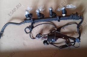 Форсунка ТОПЛИВНАЯ РАМПА VW 030133319L  028151058 BOSCH