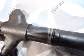 Форсунка  Toyota Avensis 2.2 D4D  23670 0R100