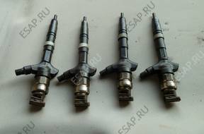 Форсунка  TOYOTA AVENSIS T25 2.0D4D 23670 0G010