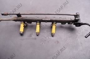 Форсунка TOYOTA COROLA E 11 1.4 ТОПЛИВНАЯ РАМПА