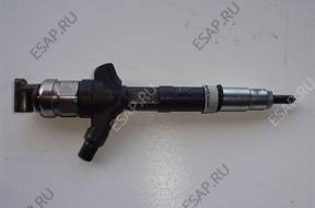 Форсунка  TOYOTA COROLLA E12 2.0 D4D 23670 0G040