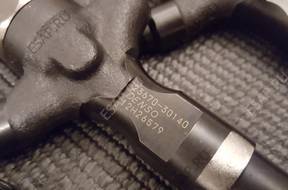 Форсунка TOYOTA LAND CRUISER 120   23670 30140