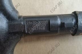 Форсунка toyota RAV 4 AVENSIS COROLLA  23670 27030