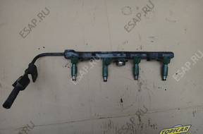 Форсунка TOYOTA RAV4 00  1,8 ТОПЛИВНАЯ РАМПА 23250 22040