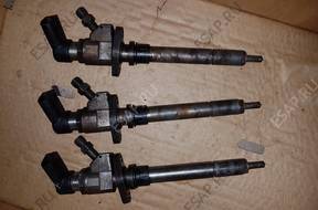 Форсунка VOLVO S40 V50    9647247280