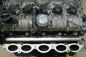Форсунка VOLVO S40 V50 C30 C70 ТОПЛИВНАЯ РАМПА  2.4