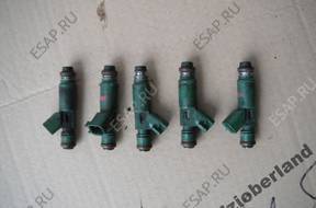 Форсунка VOLVO S60 V70 2.4 00 05  DENSO 9470229