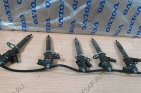 Форсунка  VOLVO S60 V70 S80 V50 2.4 D5 30750283