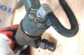 Форсунка  VOLVO S60 V70 S80 V50 2.4 D5 30750283
