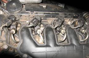 Форсунка VOLVO V50 S40 C30  SIEMENS 2.0D 136KM