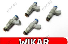 Форсунка VOYAGER 2.4 16V 01 08  ТОПЛИВА 04891345AA