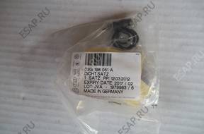 Форсунка VW AUDI   03G198051A