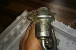 Форсунка VW Audi 1.8 ТОПЛИВНАЯ РАМПА  06A133317B