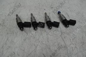 Форсунка VW Audi 2.0TFSI  06F906036G