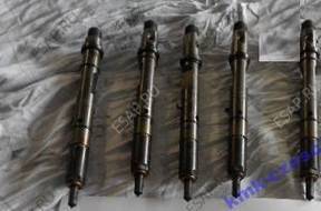 Форсунка  VW AUDI 2.5 TDI BAU 180