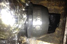 Форсунка   VW AUDI SKODA SEAT 045130073T