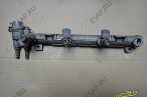 Форсунка  VW GOLF IV 1.416V 036031G