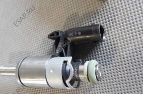 Форсунка VW GOLF VII 1.4 TSI   04E133036A
