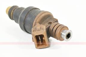Форсунка   VW PASSAT 93 2.8 VR6 AAA FV