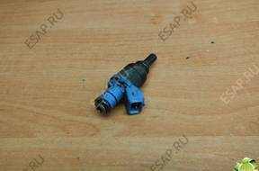Форсунка VW PASSAT B5 1.8   058133551F