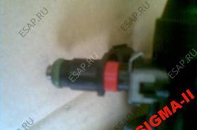 Форсунка VW POLO 6R0 6R  ТОПЛИВА 1.2 12V POLO