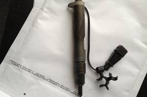 Форсунка VW POLO GOLF  LEON IBIZA   028130203E