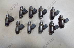Форсунка  VW SEAT RENAULT MEGANE SCENIC IWP026