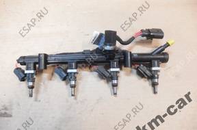 Форсунка VW SEAT SKODA AUDI  ТОПЛИВА 06L906031A
