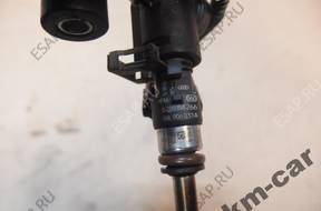 Форсунка VW SEAT SKODA AUDI  ТОПЛИВА 06L906031A