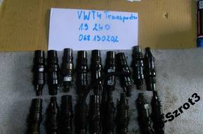 Форсунка   VW T4 1.9 2.4D  068130202
